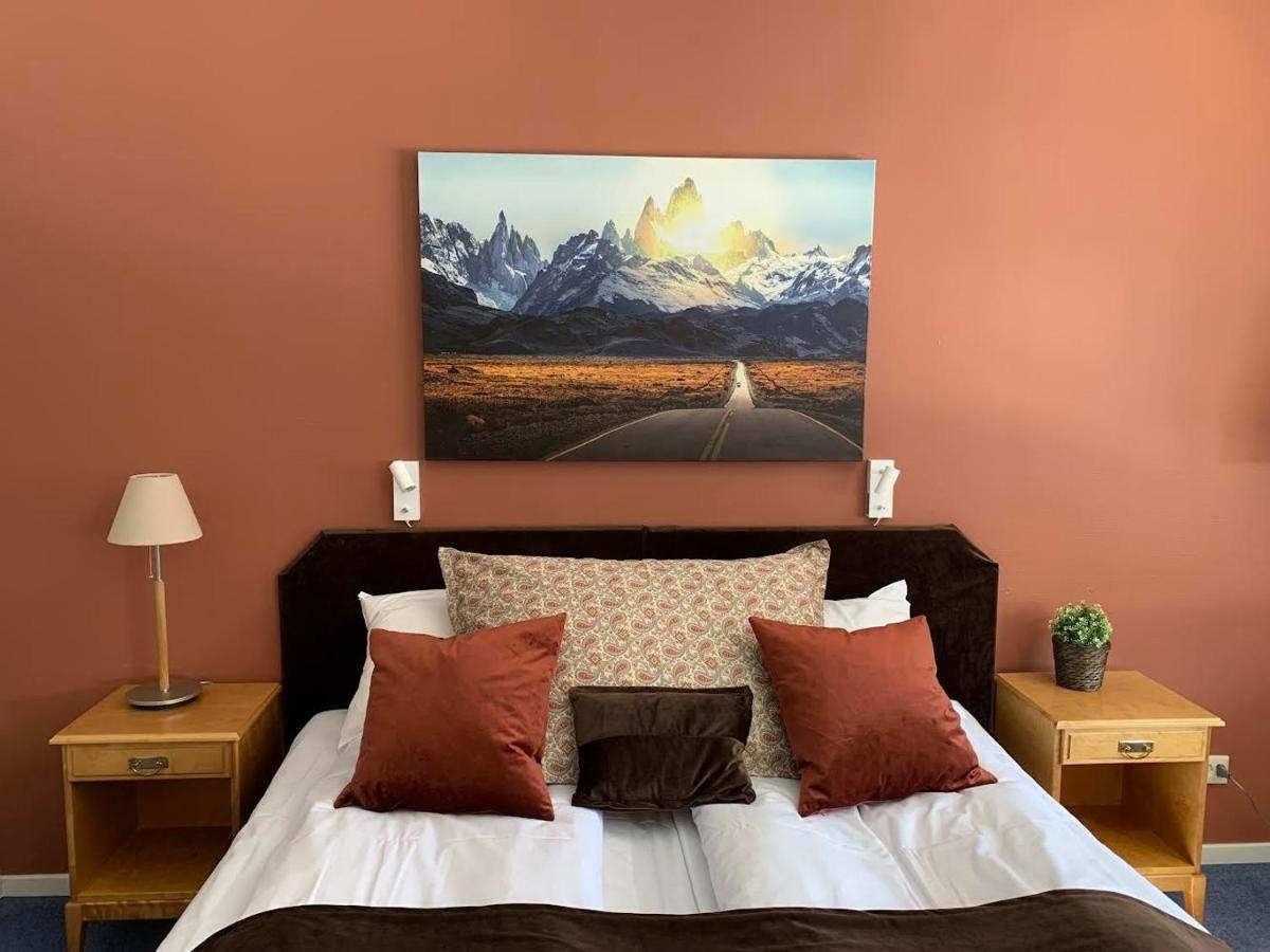 Honne Hotell Biri Exteriér fotografie